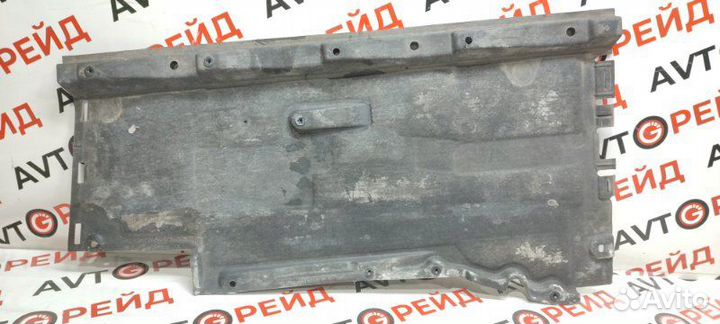 Защита днища правая Audi A6 4G CGW 18.04.2011