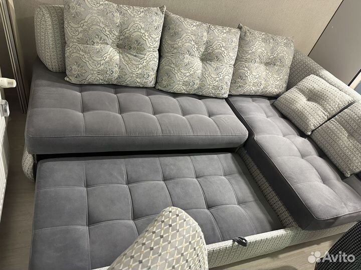 Угловой диван с креслом новый