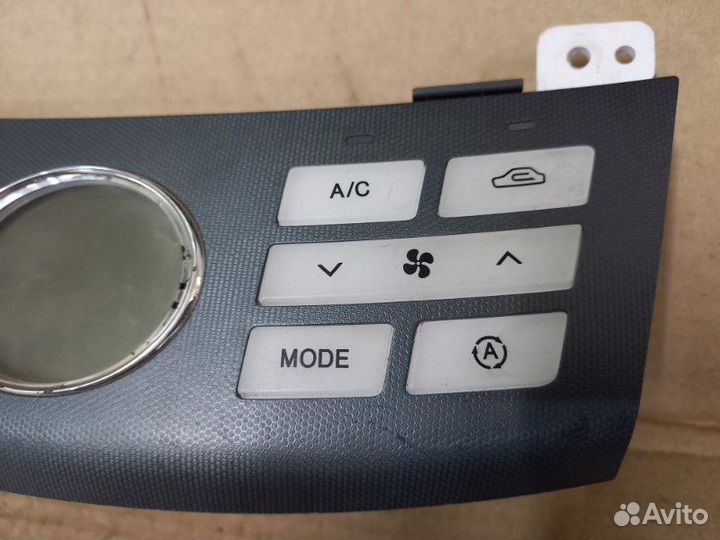 Блок управления климат-контролем Hyundai Elantra