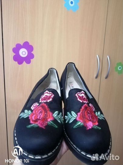 Обувь на девочку