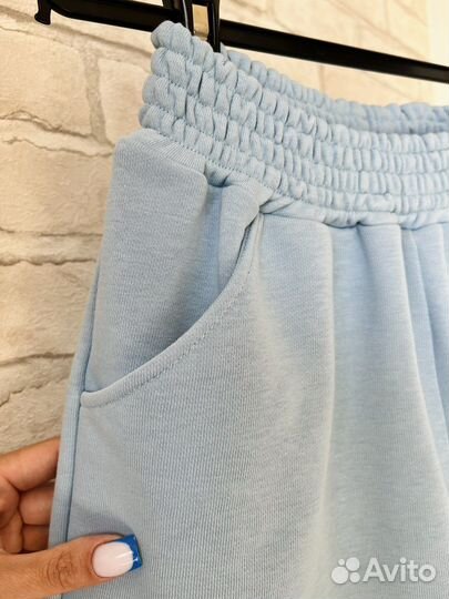 Шорты женские