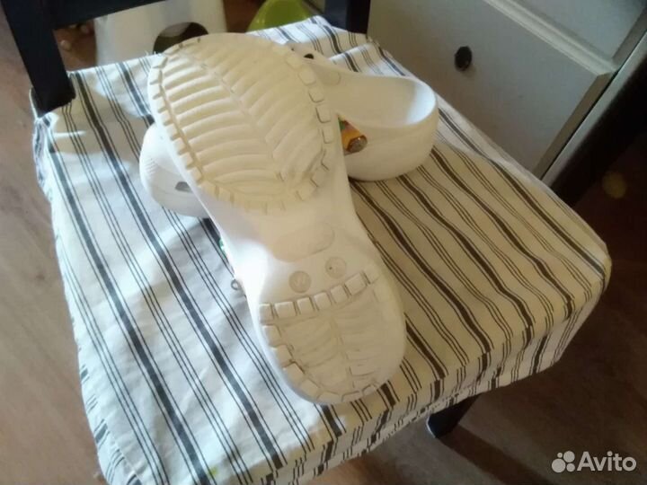 Crocs женские