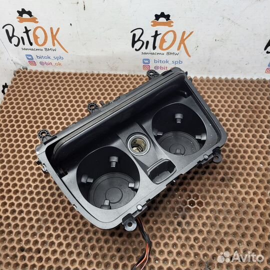 Подстаканник BMW f10 f11 Lci
