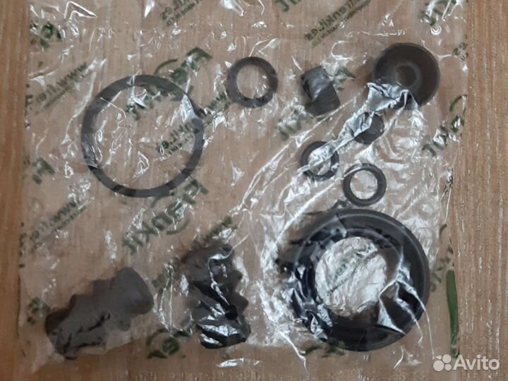 Ремкомплект заднего суппорта Opel astra H Zafira