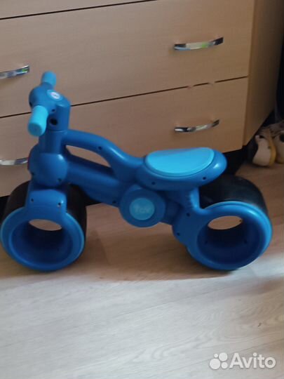 Беговел для малышей TCV