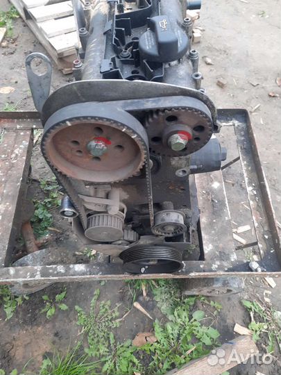 Двигатель golf 4 AZD 1.6