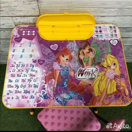 Стул складной и стул