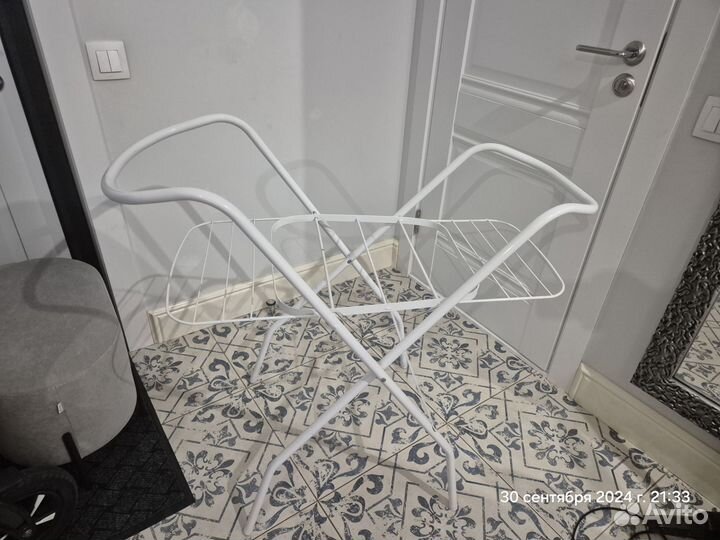 Детская ванна с подставкой