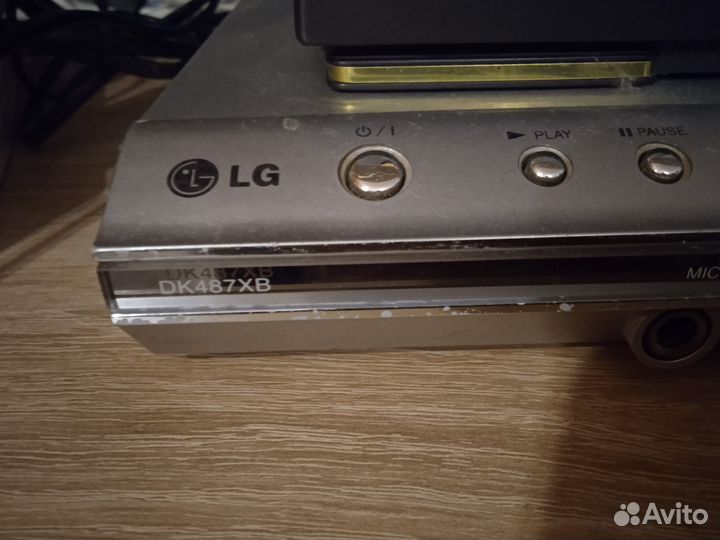 Проигрыватель диска. С караоке dvd lG