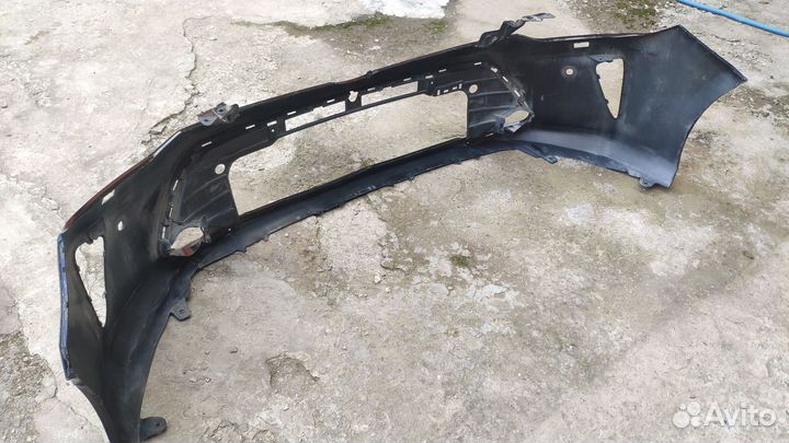 Передний бампер toyota camry 55 Камри Оригинал