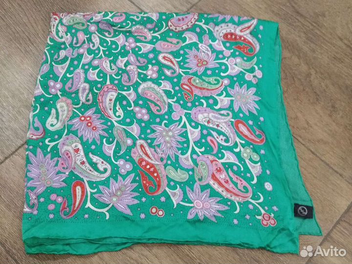 Шелковый платок