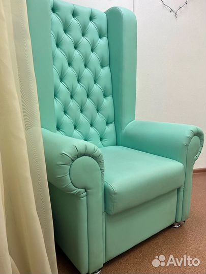 Трон педикюрный