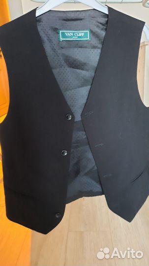 Продам форму школьную на мальчика