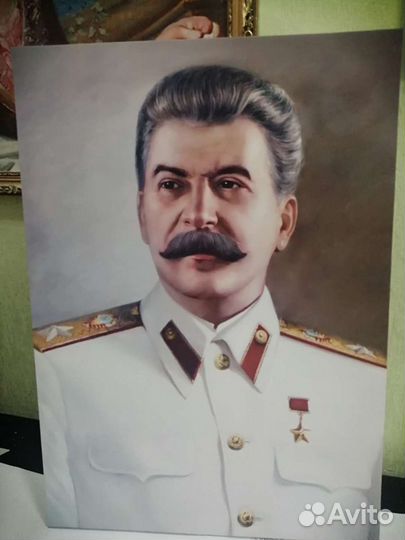 Портрет Сталина И. В на холсте 50х70см