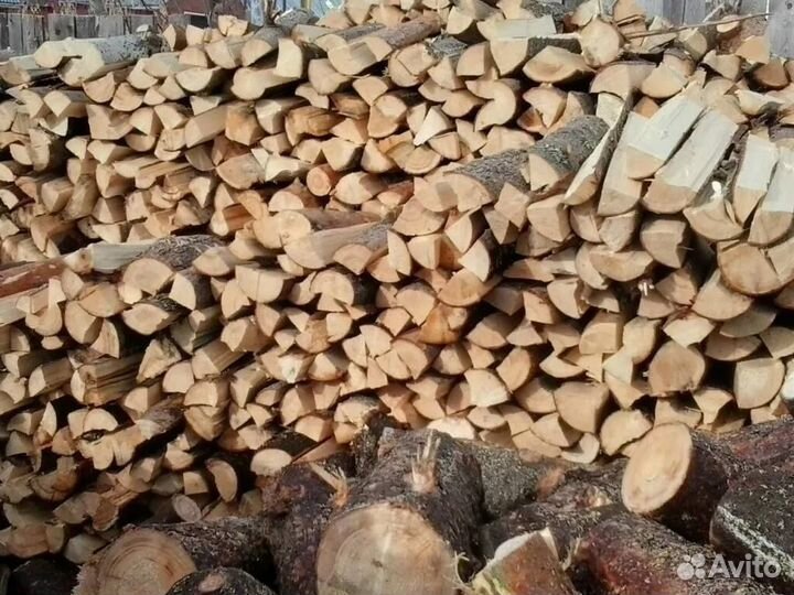 Колотые дрова осина