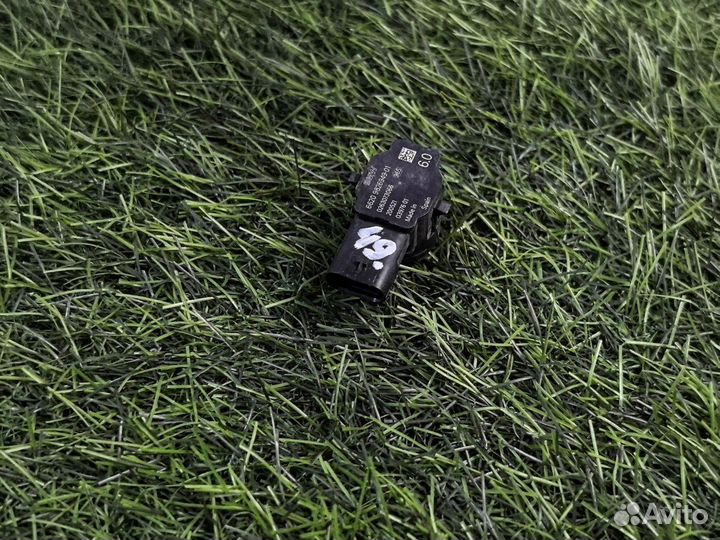 Датчик парковки Bmw 3-Series G20 2.0 бензин 2020