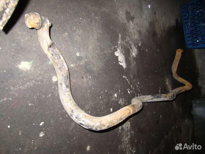 Стабилизатор задний toyota rav4 xa30