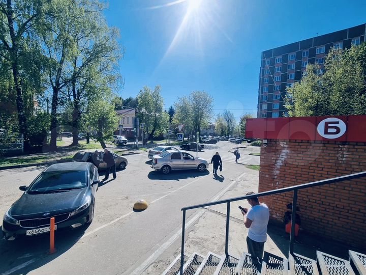 Здание, 582 м²