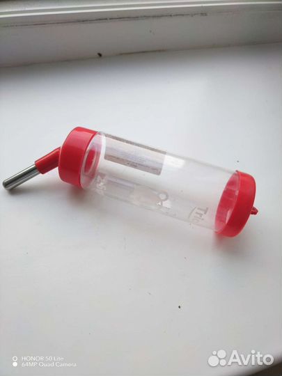 Поильник для кролика