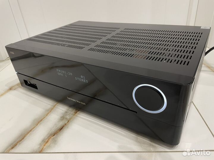 Стерео ресивер H/K 3700