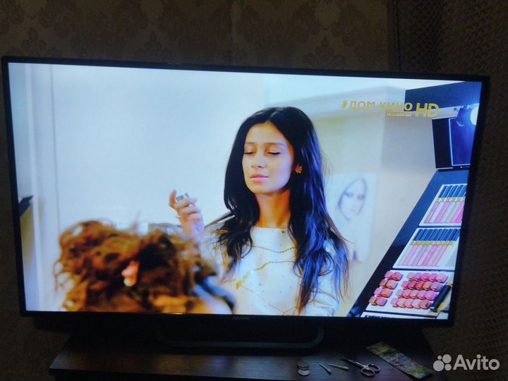 Телевизор SMART tv с wifi 43 дюйма