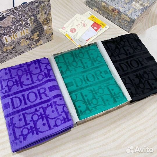 Полотенца махровые Диор Dior