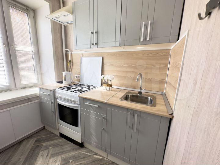 2-к. квартира, 45 м², 3/9 эт.