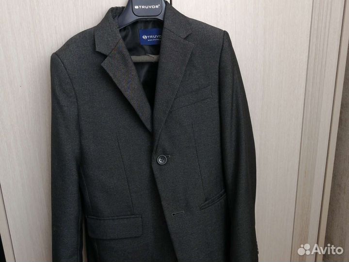 Пиджак Truvor 146