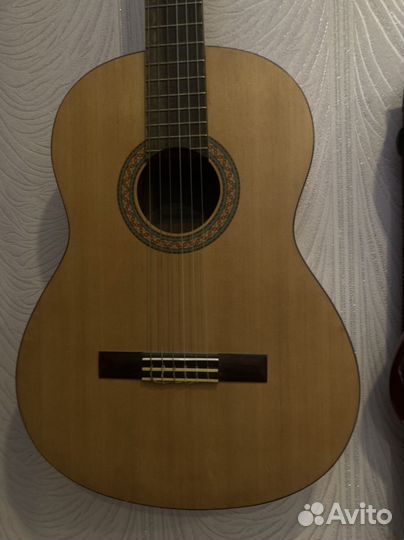 Классическая гитара yamaha C40M