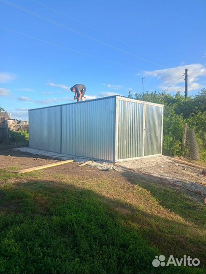 Гараж металлический пенал хозблок