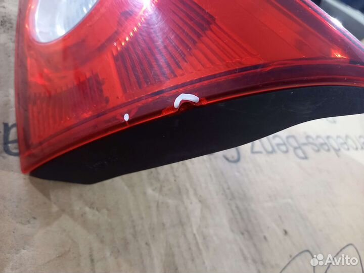 Правый фонарь крышки багажника Qashqai J10