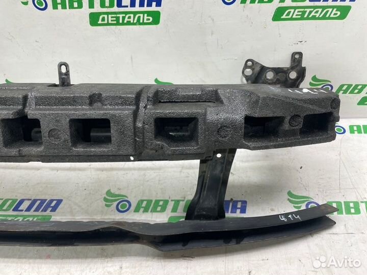 Усилитель бампера передний Volkswagen Passat B6