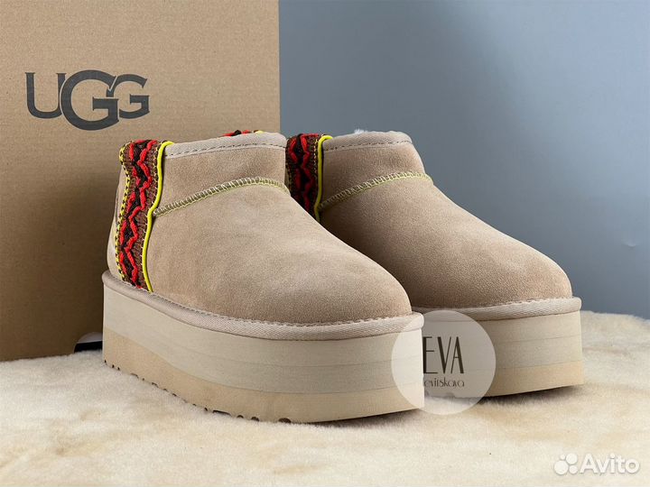 Ugg женские на платформе Classic Ultra Mini Sand