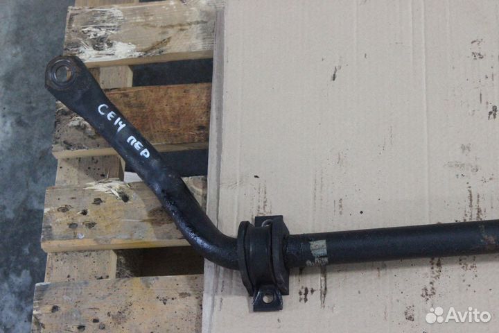 Стабилизатор передний Cadillac Escalade GMT800