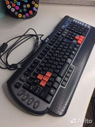 Игровая клавиатура