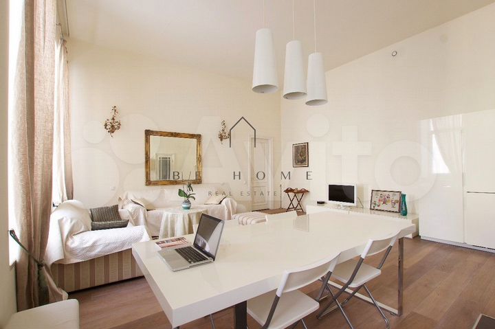 3-к. квартира, 100 м², 3/5 эт.