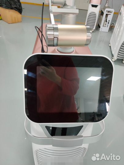 Пикосекундный лазер для удаления тату Genesis