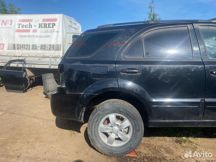 Крыло Заднее Правое Kia Sorento 1 BL JC EX