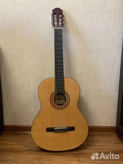 Гитара Hohner HC06