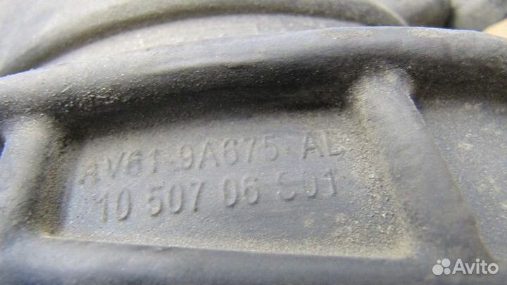 Патрубок воздушного фильтра Ford Focus III 2011-20