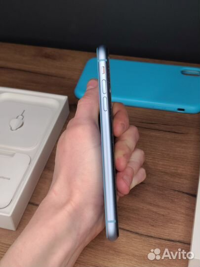 iPhone Xr, 128 ГБ