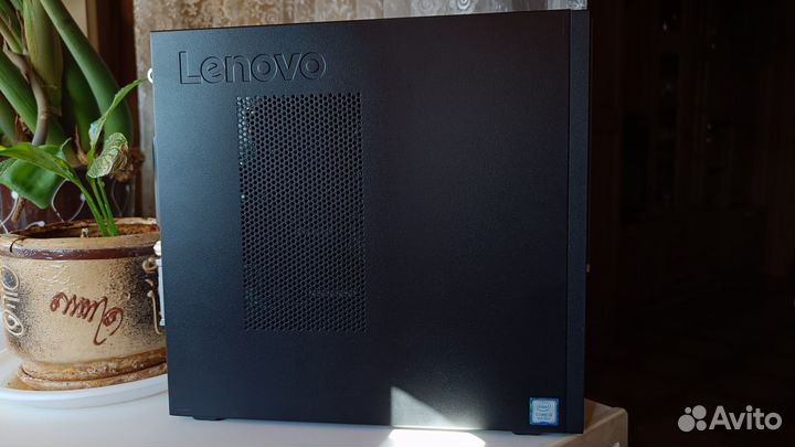 Системник Lenovo i3 8gen/8/SSD512