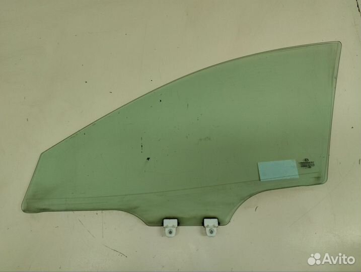 Стекло двери передней правой Mazda Mazda 3 BM 2013