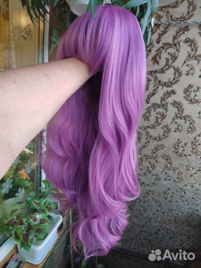 Парик красивого цвета. Новый, волнистый