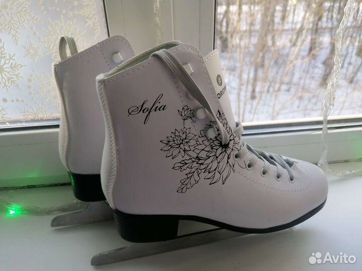 Коньки женские 37 размер