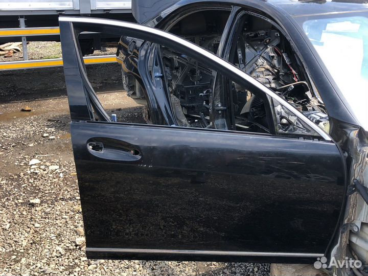 Дверь мерседес 221