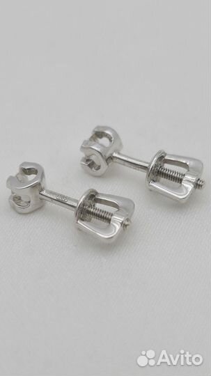 Золотые серьги с бриллиантами 585/1.2 гр