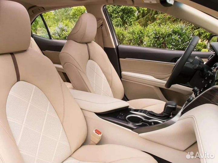 Аренда Тойота камри 70 по Крыму