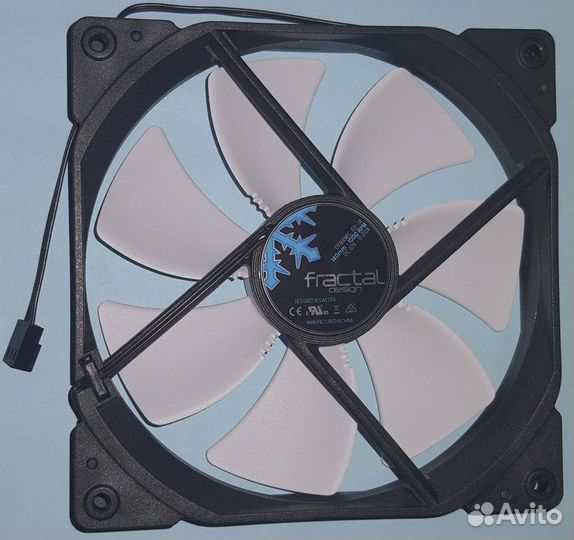 Вентилятор Fractal Design Dynamic GP-14 (140мм)