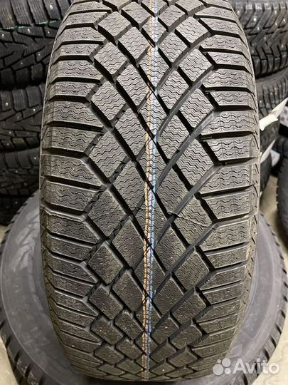 Continental ContiVikingContact 7 265/45 R21 108T